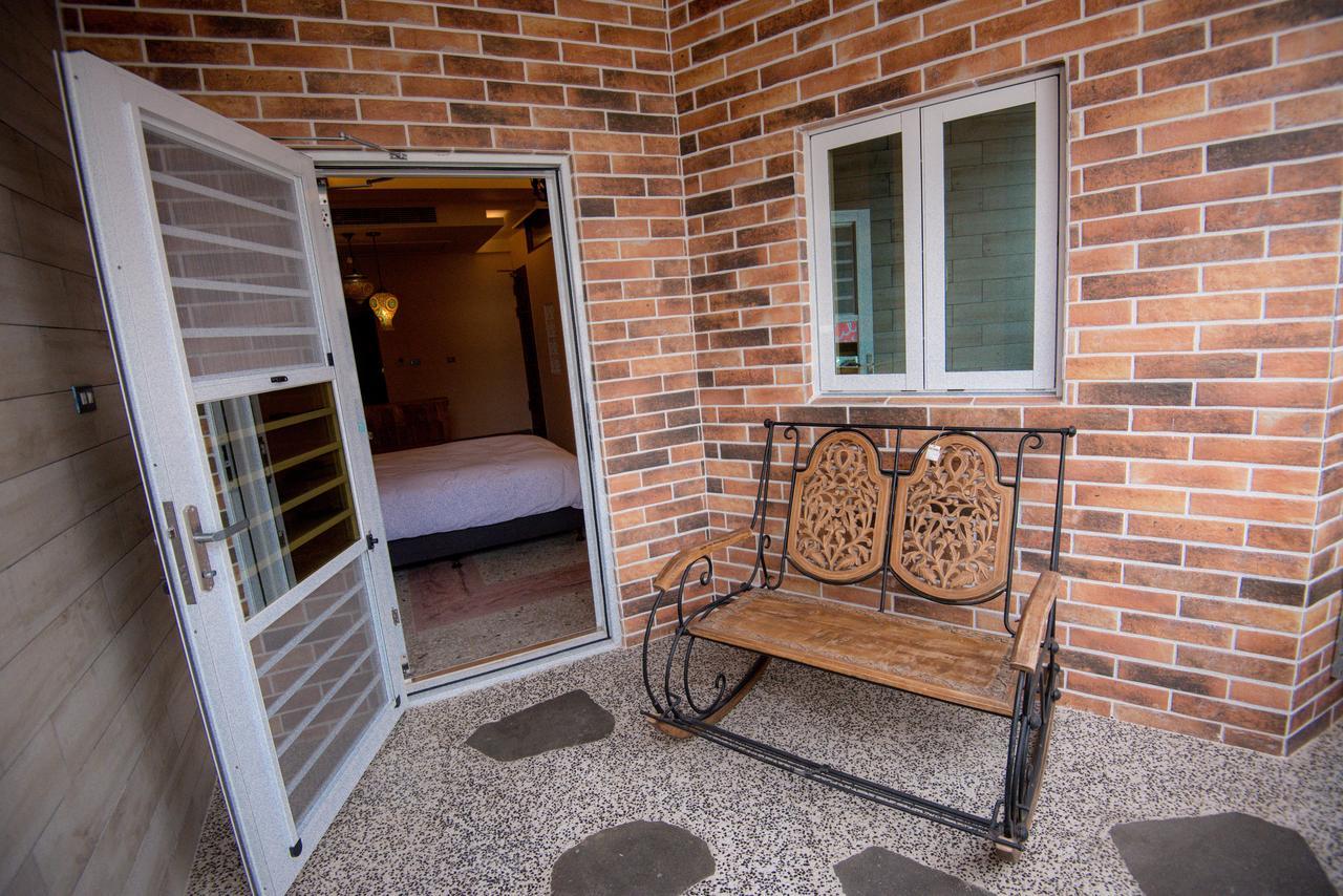 Ripoll'Es Homestay Chishang Exterior photo